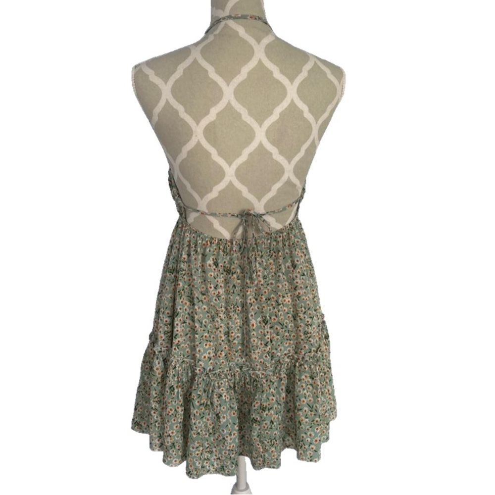 💕 Shein Light Green Floral Print Mini Sundress Adjustable Tie V-Neck Size 4 - Picture 9 of 14